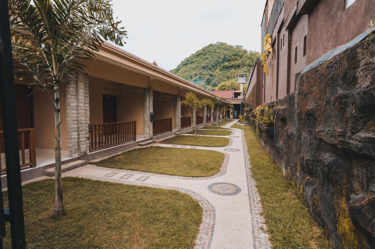 Mong Bungalows Kuta  Экстерьер фото